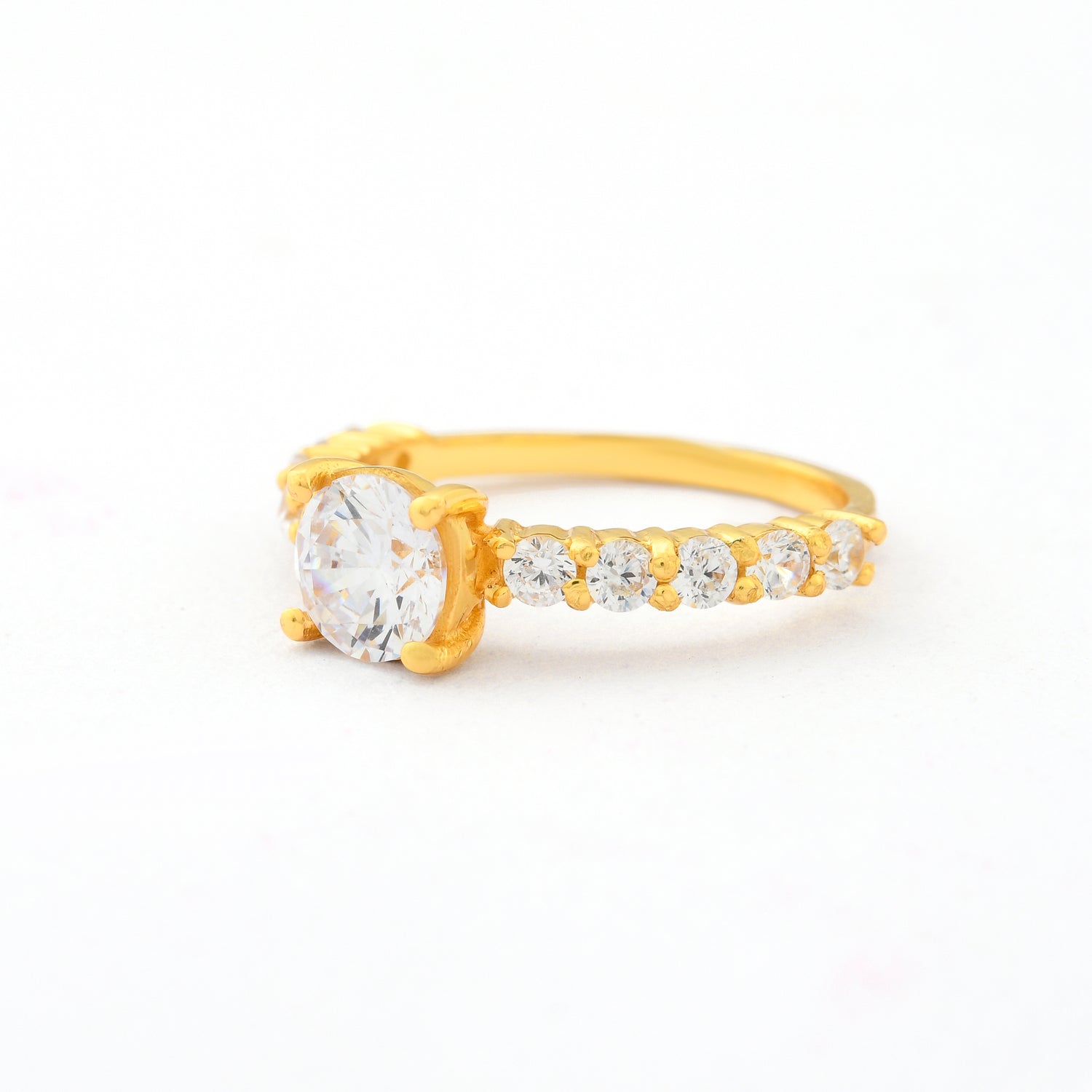 Bold Diamond Zirocnia RIng