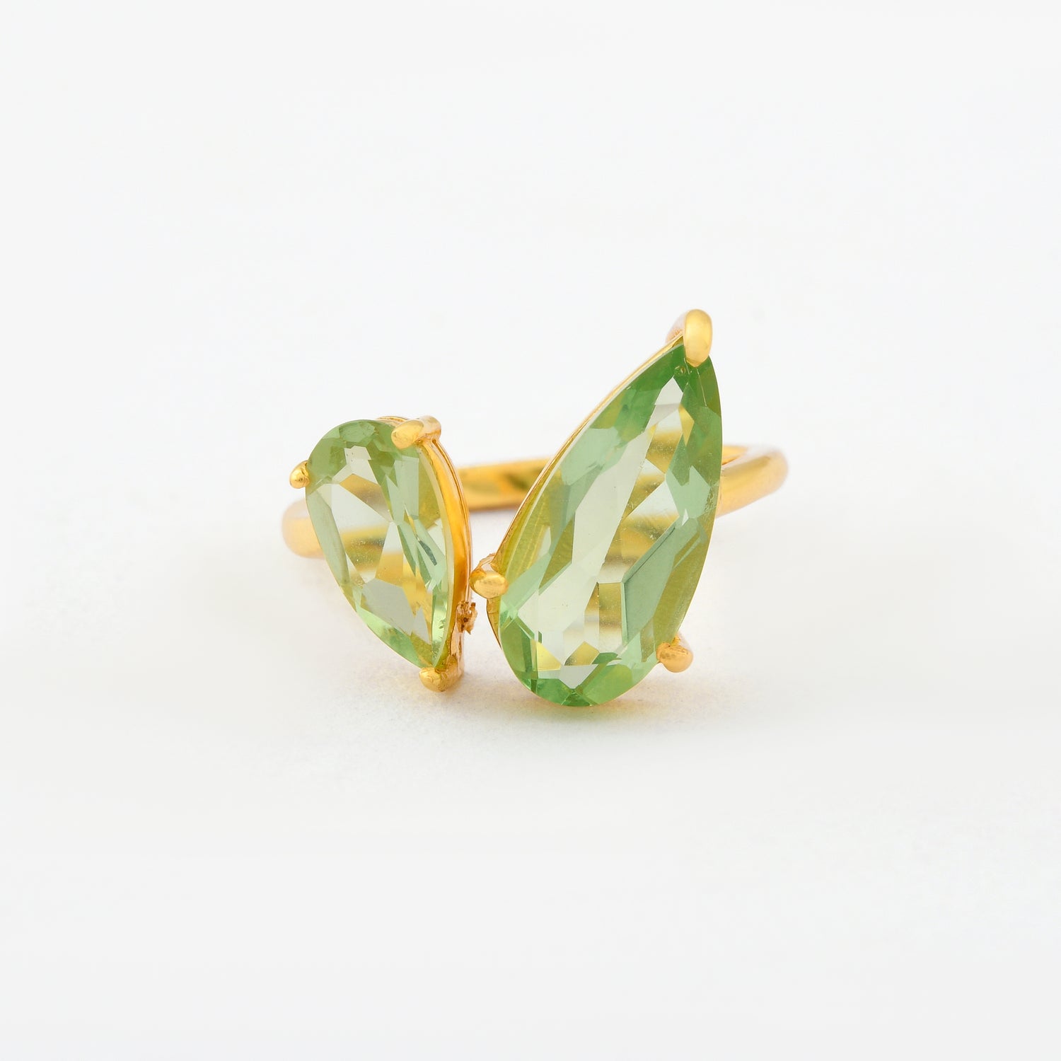 Green Apple Pear Zirconia Ring