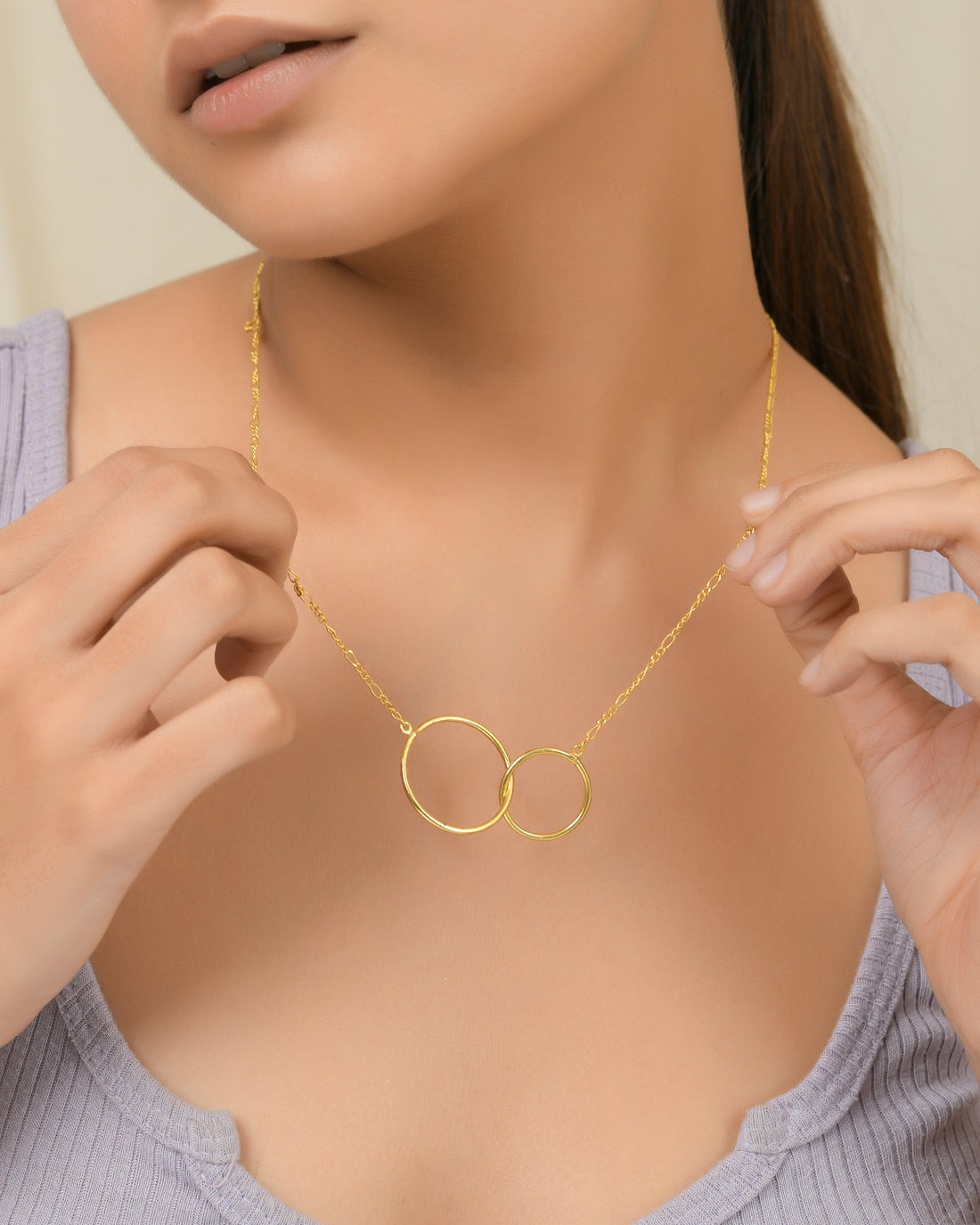 Interlinked Rings Pendant Necklace