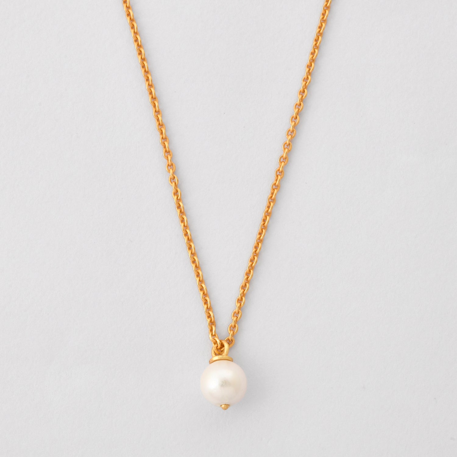 Mini Pearl Pendant Necklace