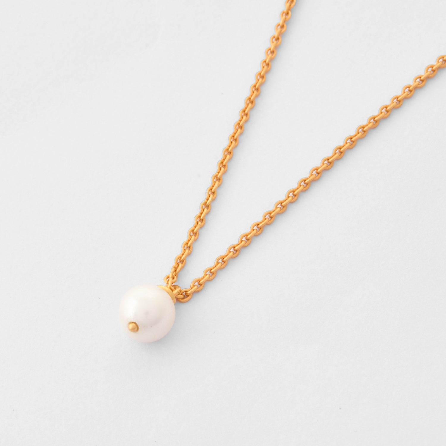 Mini Pearl Pendant Necklace