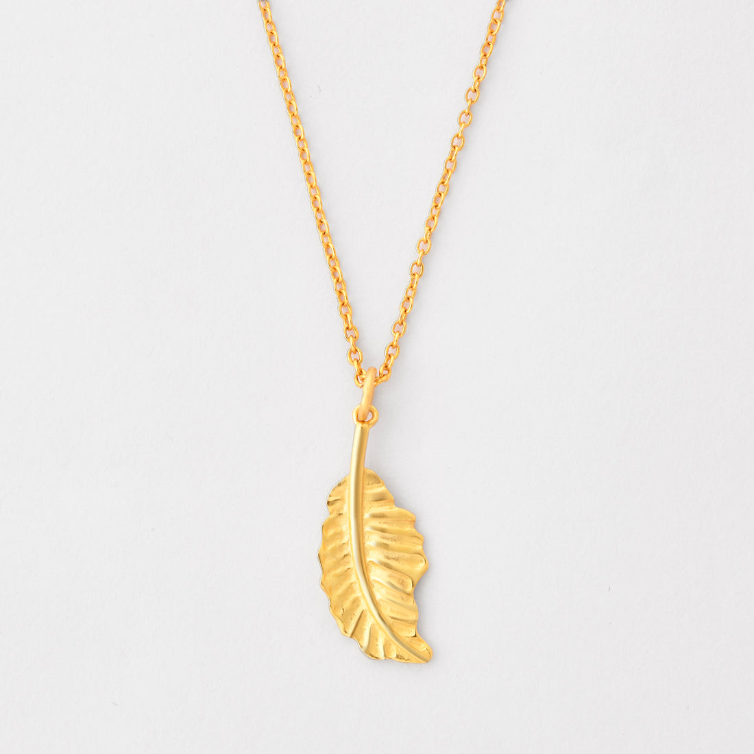 Leaf Pendant Necklace